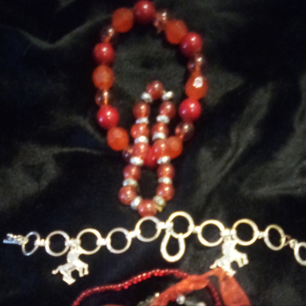 Elegant Red and Silver Horse Charm Jewelry Set